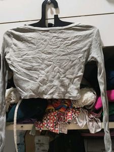 Gray Ribbed Cropped Long Sleeve Top