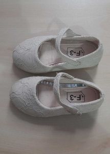 White Lace Mary Jane Shoes