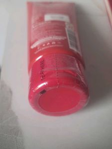 SNISS Herbal Strawberry Fruit Face Wash 100g | Dee