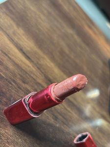 Nykaa ultra silk hydrating satin lipstick