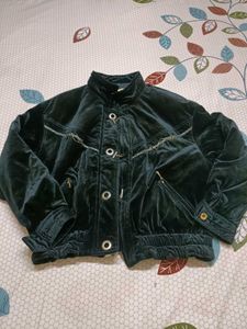 Velvet Jacket: Selling it at the lowest pri