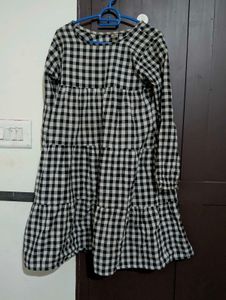 Chic Black &amp; White Gingham Tiered Dress