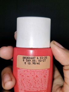Dot &amp; Key Tinted Sunscreen