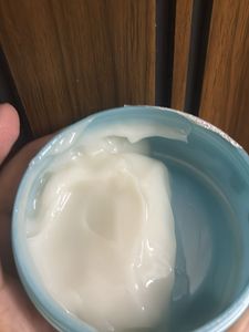 Pond's Hydra Miracle Super Light Gel