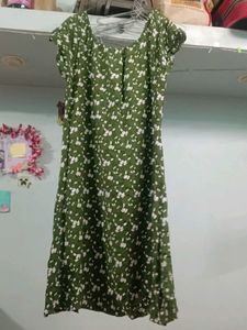 Chic Green Floral Print Dress