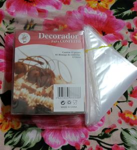 12 Pieces Cake Decoration Nozzles + Free 10 Bags