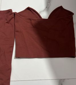 Chic Rusty Orange Off-Shoulder Top