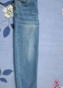 Carters  Blue Jeans For 5 Yrs Old Kids