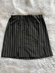 H&M Striped Mini Skirt