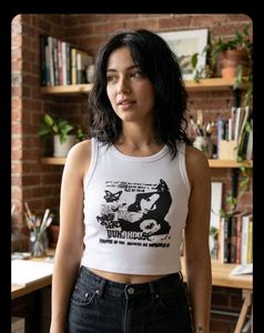 Graphic Print Cropped Tank Top