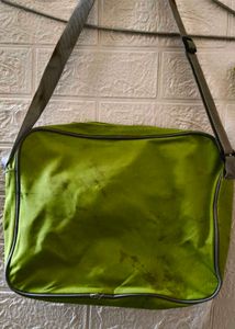 Cute Green Crossbody Bag with Cartoon Design