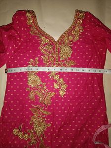 Pink Heavy Work Chudidar