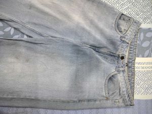 Light Wash Wide Leg Jeans