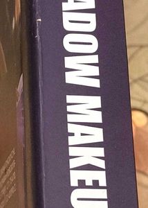 🇬🇧Lyon Beauty USA BookEyeshadow Palette complete