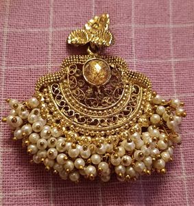 Exquisite Pearl &amp; Kundan Jewellery Set