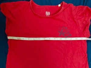 Eda Mamma Red T-Shirt with Starfish Print