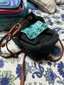 Chumbak Grey Felt Drawstring Bag