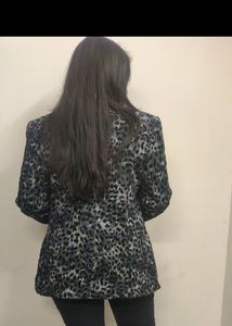 Imported Brand New Tiger Print Jacket🧥