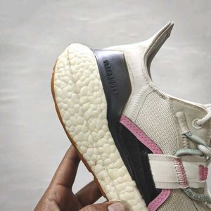 Adidas Ultraboost Sneakers