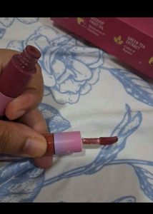 Gush Super Stack 4-in-1 Lipstick