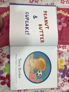 Book - Peanut &amp; Butter Cupcake!