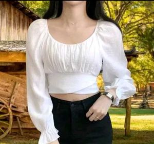 Chic White Textured Crop Top