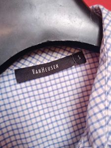 Formal Shirt Women Van Heusan (Half Sleeves)