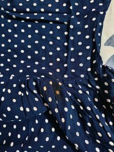 Bundles of 3 suits  gir
