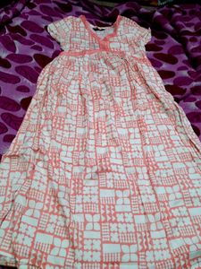 Peach &amp; White Printed Kurta Set