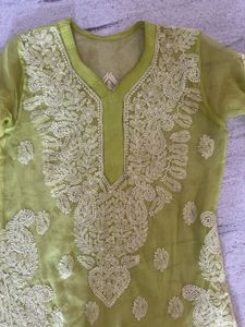 Elegant Chikankari Kurta