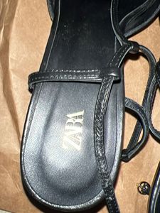 Zara leather kitten heels