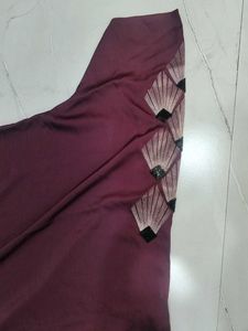Maroon Embroidered kaftan abaya with dupatta