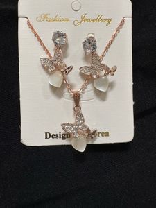 Butterfly Necklace &amp; Earring Set Korean combo