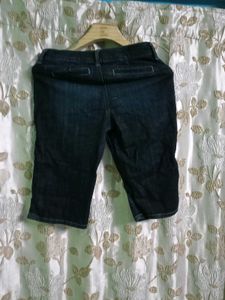 Dark Wash Denim Capri Pants