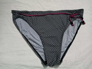 Women's Black💛 & White Polka Dot Bikini Bottom