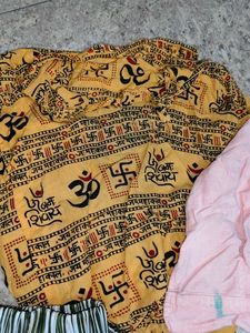 6 combo t-shirt and pant in discount