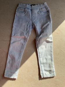 Light Wash Denim Jeans