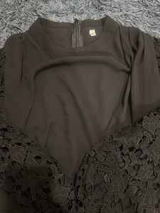 Bundle of 5 Black T-Shirts and 2 top
