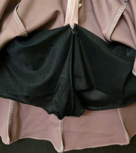 🎀🌸Romwe_Imported Skater Skirt🌸🎀