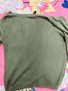 Olive Green Ribbed V-Neck Top