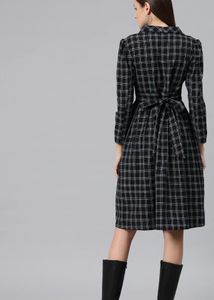 Chic Checked Midi Dress