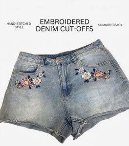 VERO MODA Embroidered Denim Cut-Off Shorts