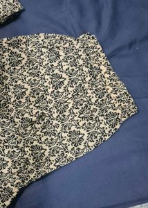 Stylish Printed Kurta Set / cord se