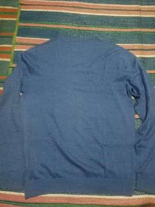 V-neck sweater by Tommy Hilfiger