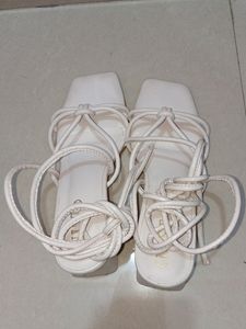White Tie Up Block Heel