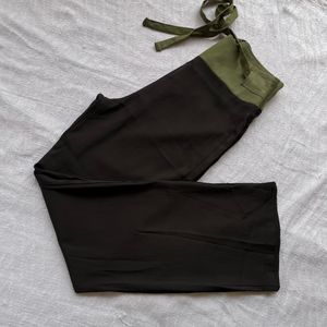Highwaisted Bell Bottom / Baggy Fit Black Pants