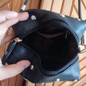 sling bag