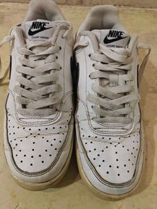 Nike White Court Vison