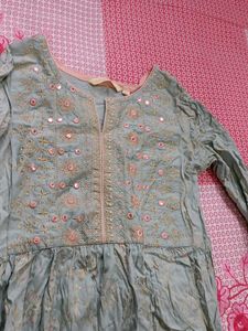 Embroidered Kurta