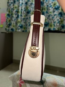 Shoulder Bag/sling adjustable